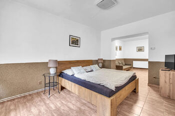 Prodej domu 220 m², Hřensko