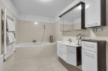 Prodej domu 220 m², Hřensko