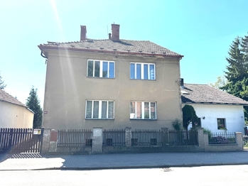 pohled na dům - Prodej domu 172 m², Kopidlno 
