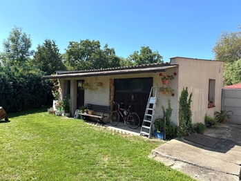 garáž - Prodej domu 172 m², Kopidlno