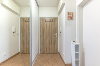 Pronájem bytu 1+kk v osobním vlastnictví 43 m², Praha 4 - Písnice