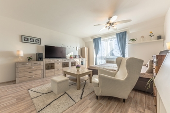 Pronájem bytu 1+kk v osobním vlastnictví 43 m², Praha 4 - Písnice