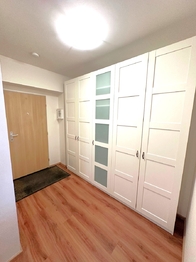 Chodba - Pronájem bytu 3+kk v osobním vlastnictví 75 m², Klecany