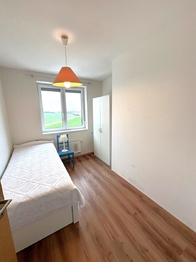 3. pokoj - Pronájem bytu 3+kk v osobním vlastnictví 75 m², Klecany
