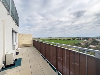 Pronájem bytu 3+kk v osobním vlastnictví 75 m², Klecany