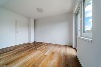 ložnice 2 NP - Prodej domu 151 m², Lysice