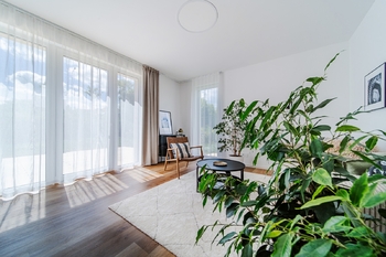 obývací pokoj - Prodej domu 151 m², Lysice