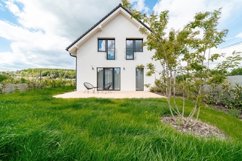 čelní pohled - Prodej domu 151 m², Lysice