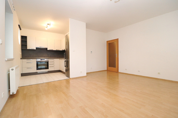Pronájem bytu 2+kk v osobním vlastnictví 79 m², Praha 10 - Kolovraty