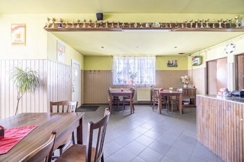 Prodej obchodních prostor 650 m², Čelákovice