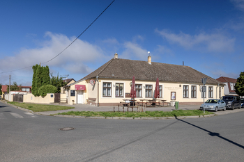Prodej obchodních prostor 650 m², Čelákovice