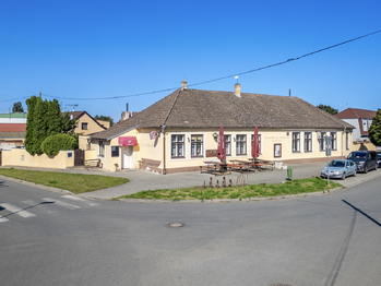 Prodej obchodních prostor 650 m², Čelákovice