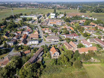 Prodej obchodních prostor 650 m², Čelákovice