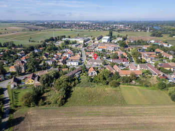 Prodej obchodních prostor 650 m², Čelákovice