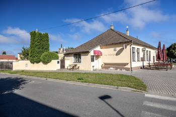 Prodej obchodních prostor 650 m², Čelákovice