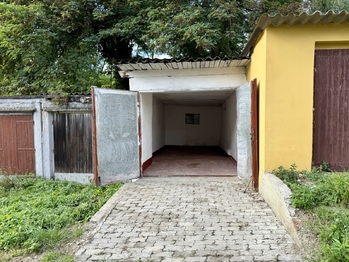 Pronájem garáže 16 m², Praha 6 - Vokovice