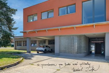 Pronájem kancelářských prostor 312 m², Otrokovice