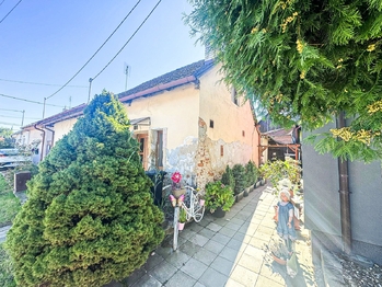 Prodej bytu 2+1 v osobním vlastnictví 83 m², Bílovice