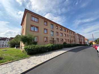 Pronájem bytu 3+1 v družstevním vlastnictví 61 m², Teplice