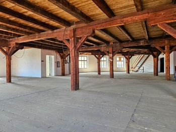 Prodej skladovacích prostor 2000 m², Žatec