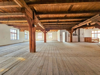 Prodej skladovacích prostor 2000 m², Žatec