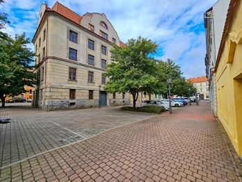 Prodej skladovacích prostor 2000 m², Žatec