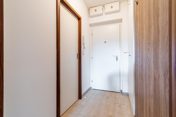 Pronájem bytu 1+kk v osobním vlastnictví 26 m², Praha 9 - Dolní Počernice