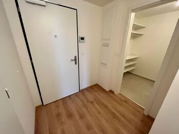 Pronájem bytu 2+kk v osobním vlastnictví 59 m², Beroun