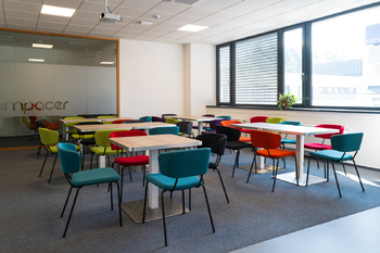 Pronájem kancelářských prostor 1677 m², Ostrava