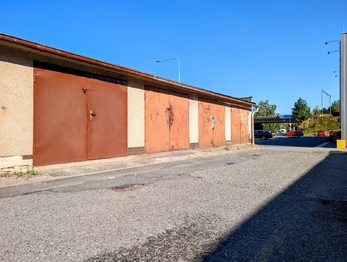 přístup ... - Prodej garáže 20 m², Havlíčkův Brod