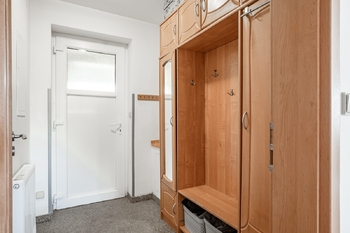 1. NP - vstupní hala ... - Prodej domu 159 m², Lípa