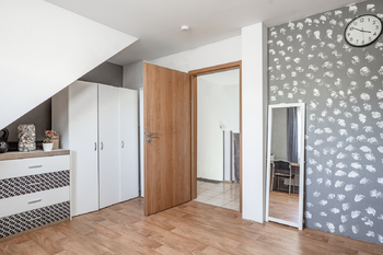 2. NP - 1. ložnice ... - Prodej domu 159 m², Lípa