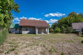 ze zahrady ... - Prodej domu 159 m², Lípa