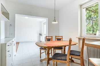 jídelna ... - Prodej domu 165 m², Hurtova Lhota