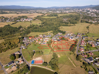Prodej pozemku 21450 m², Jenišov
