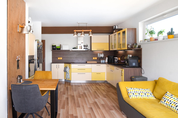 Prodej bytu 3+kk v osobním vlastnictví 73 m², Praha 10 - Uhříněves