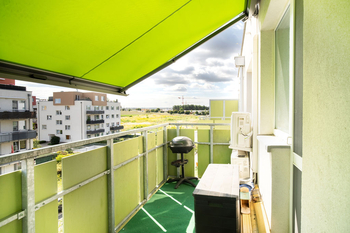 Prodej bytu 3+kk v osobním vlastnictví 73 m², Praha 10 - Uhříněves