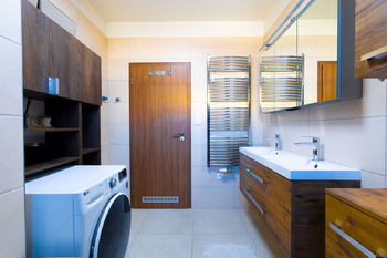 Prodej bytu 3+kk v osobním vlastnictví 73 m², Praha 10 - Uhříněves