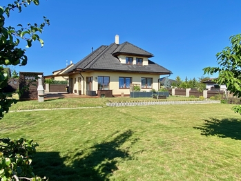 Velká zahrada - Prodej domu 166 m², Křenice