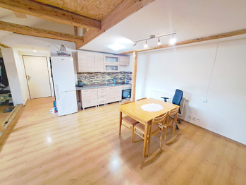 Prodej domu 470 m², Smržovka
