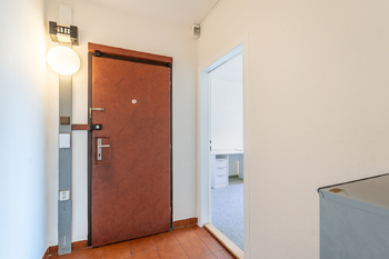 Vstup do bytu - Pronájem bytu 3+1 v osobním vlastnictví 78 m², Praha 4 - Chodov