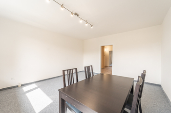 Obývací pokoj - Pronájem bytu 3+1 v osobním vlastnictví 78 m², Praha 4 - Chodov