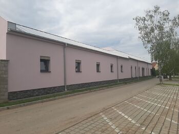 Pronájem obchodních prostor 444 m², Měnín