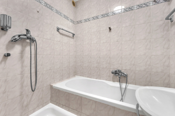 Pronájem bytu 3+1 v osobním vlastnictví 61 m², Hradec Králové