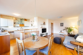 Prodej bytu 3+kk v osobním vlastnictví 76 m², Praha 6 - Dejvice