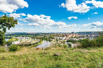 Prodej bytu 3+kk v osobním vlastnictví 76 m², Praha 6 - Dejvice
