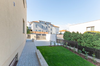 Pronájem domu 126 m², Praha 4 - Braník