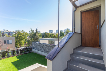 Pronájem domu 126 m², Praha 4 - Braník