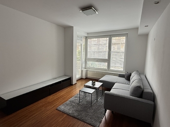 Pronájem bytu 2+kk v osobním vlastnictví 56 m², Praha 9 - Vysočany