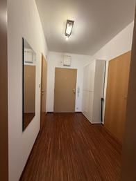 Pronájem bytu 2+kk v osobním vlastnictví 56 m², Praha 9 - Vysočany